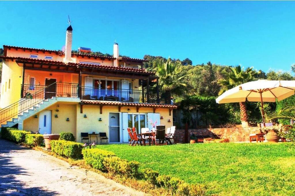 Villa Platanos Estate Akráta Exterior foto